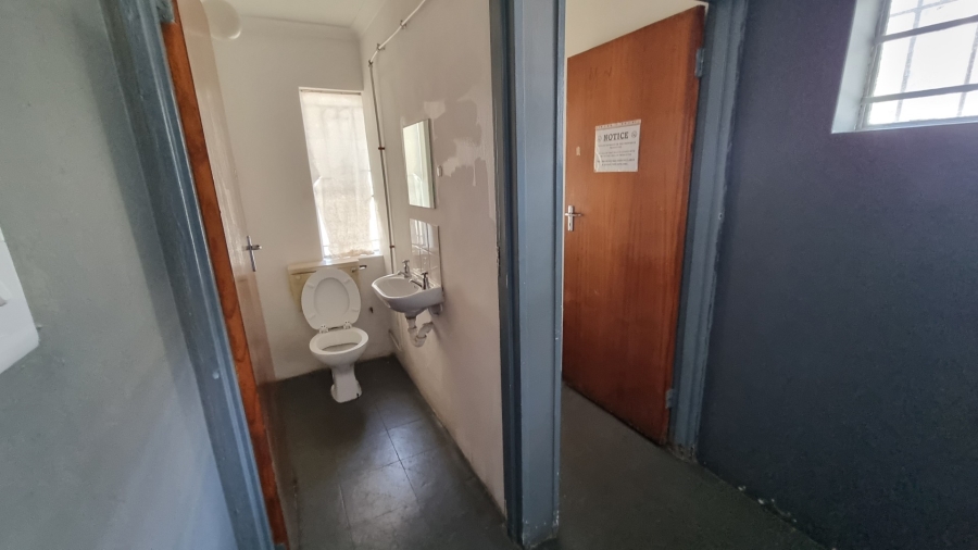 To Let commercial Property for Rent in Woodstock Western Cape